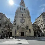 Leonardo50 Grande - Modern With Parking & Balcony Near Metro - * Budapest