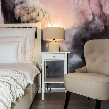 Leonardo50 Grande - Modern With Parking & Balcony Near Metro - * Budapest