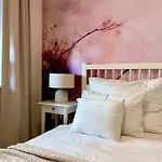 Leonardo50 Grande - Modern With Parking & Balcony Near Metro - شقة بودابست