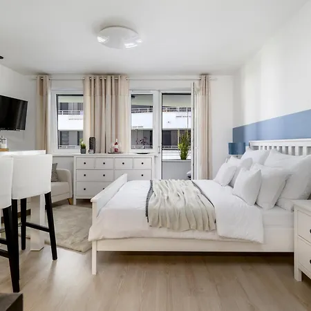 Leonardo50 Grande * Budapest