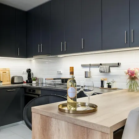 Апартаменты Leonardo50 Grande - Modern With Parking & Balcony Near Metro - Будапешт